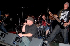 2009--11-06_A_Double_Shot_At_Metal_107RE